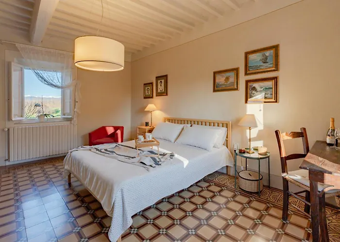 Homestay La Dimora Di Corte Lucca